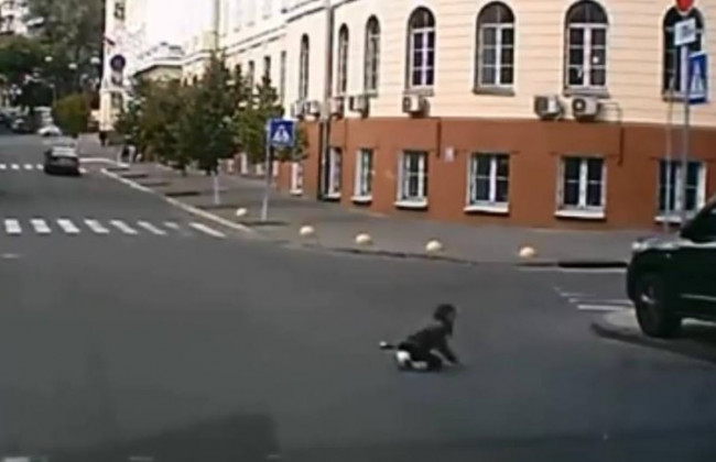 Збив дитину та втік з місця ДТП: прокуратура взялася за водія