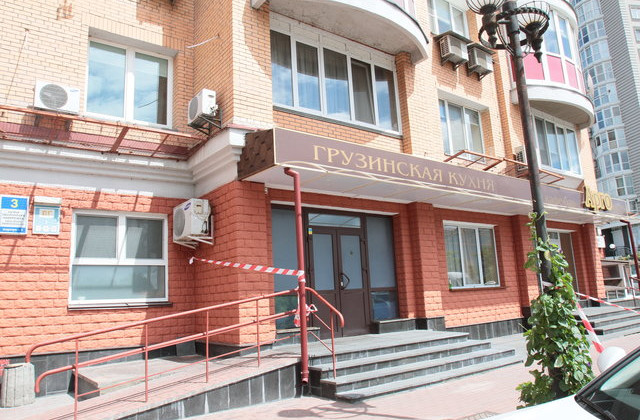 В Киеве владелец ресторана расстрелял посетителей