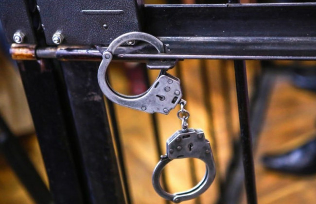 Загрожуючи расправою відібрали бізнес: суд арештував адвоката та його спільника