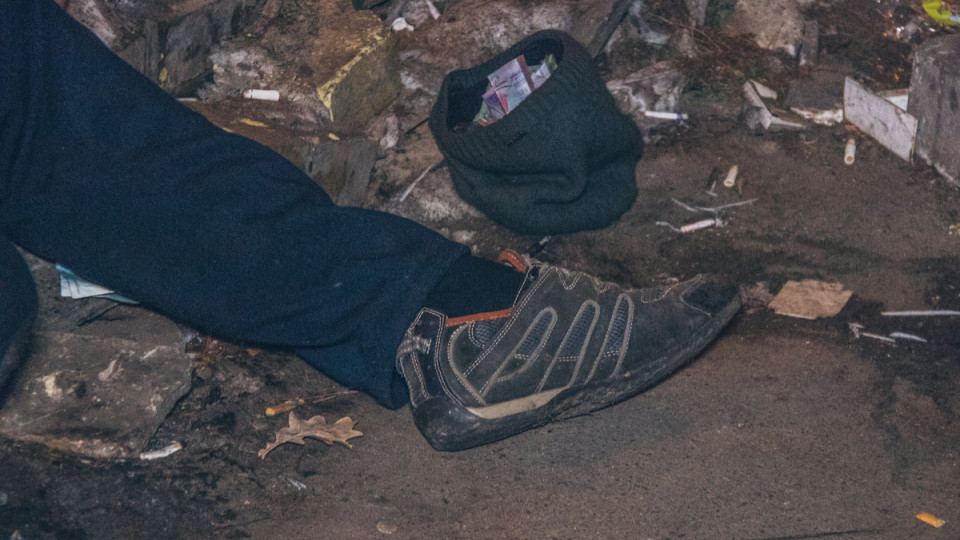 В Киеве возле метро «Нивки» нашли труп мужчины