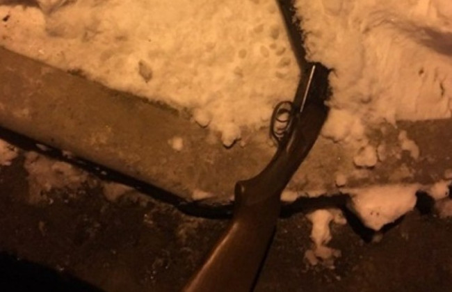 Неизвестные обстреляли автомобиль с пассажирами в Полтавской области