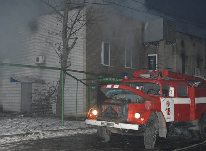 Масштабный пожар в Днепре: горело здание кафе