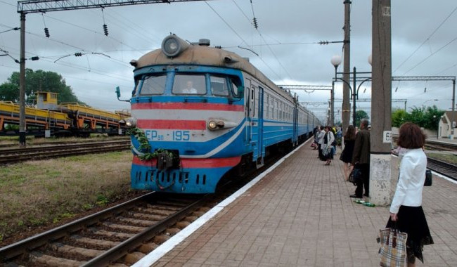 Труп мужчины нашли в электричке Харькова