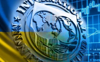 МВФ прокомментировал введение военного положения в Украине