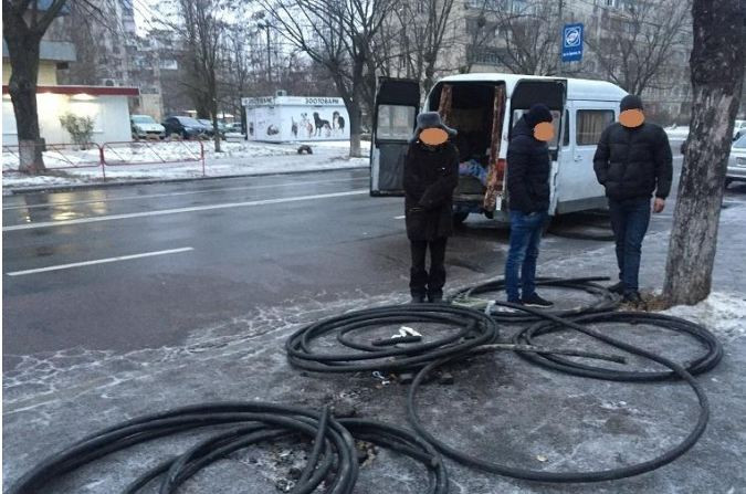 Украли кабель правительственной связи: в Киеве задержали банду воров