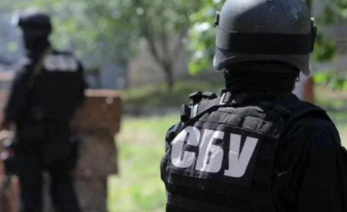Спільницю бойовиків затримали на Донбасі