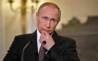 Реакция Путина на военное положение в Украине
