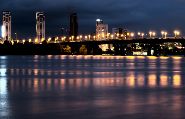 Движение по мосту Патона ограничат: киевлян предупредили о ремонтных работах