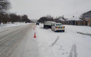 Маршрутка з людьми перекинулась на Черкащині