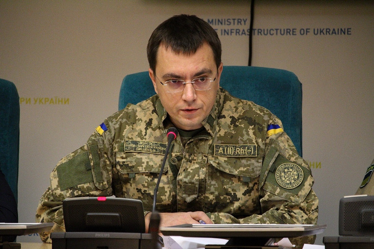 Военное положение в Украине: ж/д транспорт будет работать в особом режиме