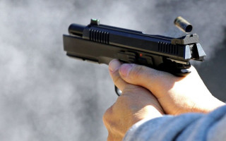 Стрілянина на Житомирщині: травмовано копа