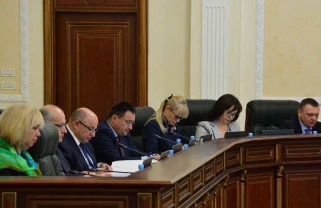 Втручання в діяльність судді з Дніпропетровської області: ВРП розглянула повідомлення