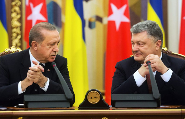 Агрессия РФ на море: Порошенко переговорил с Эрдоганом