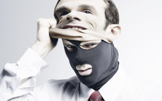 Продавали чужу квартиру: у Києві викрито зухвалих шахраїв