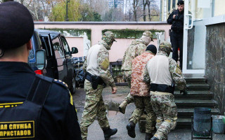 Пленных украинских моряков перевозят в Москву: СМИ