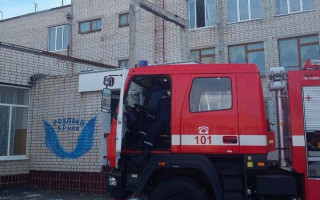 Потужна пожежа охопила школу: евакуювали 400 дітей