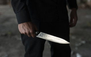 Вдарив ножем і порізав вени: у Львові в гуртожитку сталася трагедія