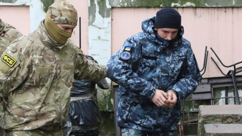 Захват украинских моряков: Порошенко сообщил о первом решении ЕСПЧ