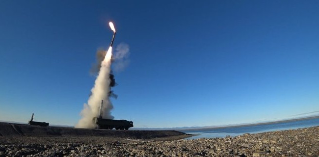 Оккупанты отрабатывают в Крыму удары по морским целям: есть подробности