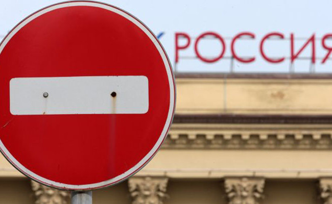 Порошенко анонсировал новые санкции против РФ из-за агрессии под Керчью