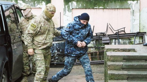 Стало известно о состоянии раненых на Азове украинских моряков