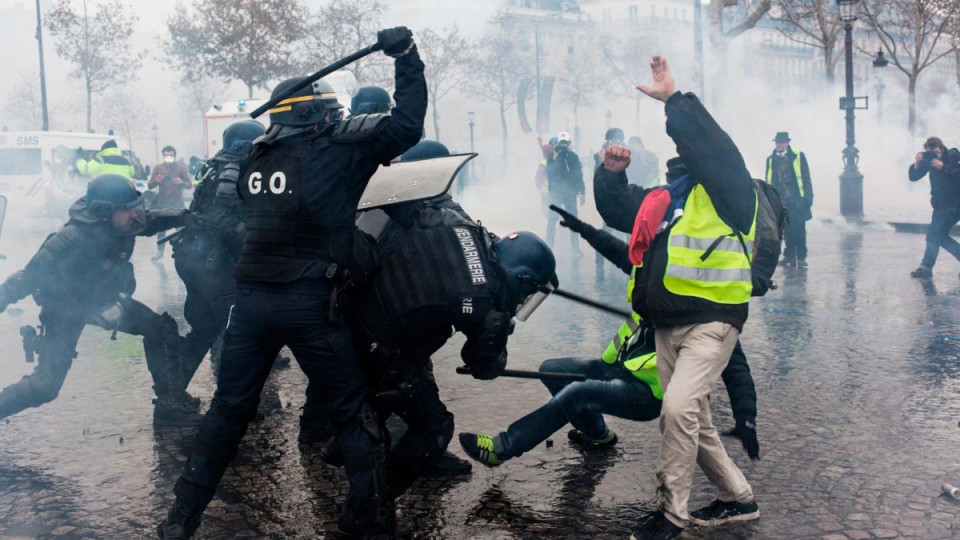 Бунт в Париже: появились сведения о количестве пострадавших