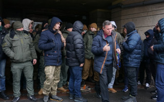 Центр Днепра охватили массовые беспорядки