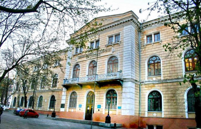 Нет денег на отопление: один из одесских вузов временно закроют