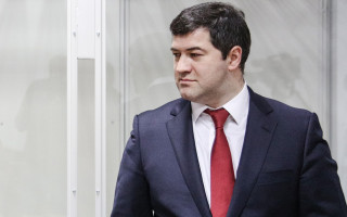 Кабмін оскаржить рішення суду про поновлення Насірова
