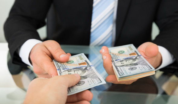 Зимние праздники: в каком режиме будет работать банковская система