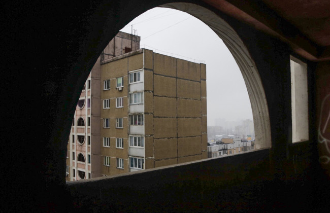 У Києві учасник АТО викинувся 14 поверху: всі подробиці