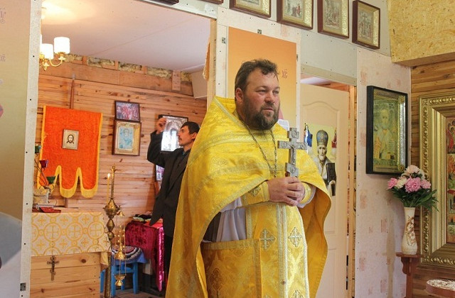 Одиозного священника УПЦ МП осудили за поддержку боевиков «ЛНР»