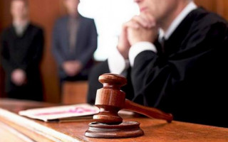 Колектив суддів засудив поведінку колеги, яка показала непристойний жест
