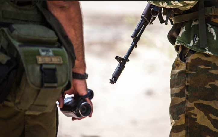 Стало известно, сколько пленных удерживают боевики на Донбассе