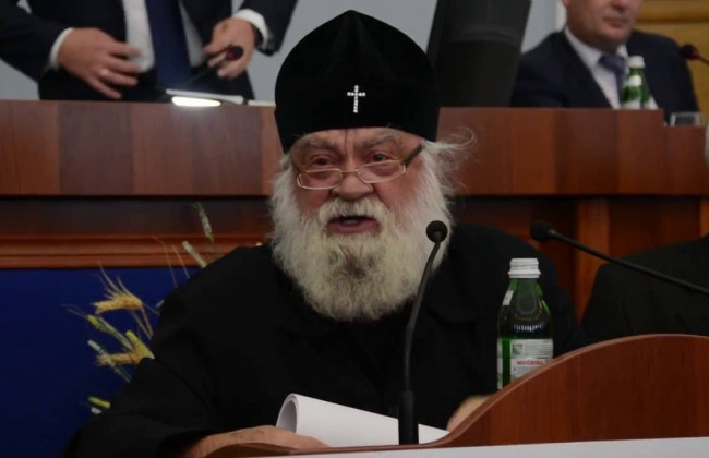 Томос для Украины: еще один митрополит УПЦ МП поддержал автокефалию