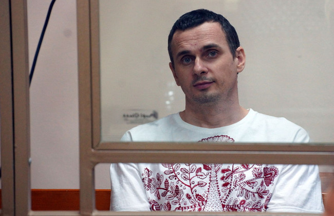 Мы думаем над этим: Путин рассказал о перспективах обмена Олега Сенцова