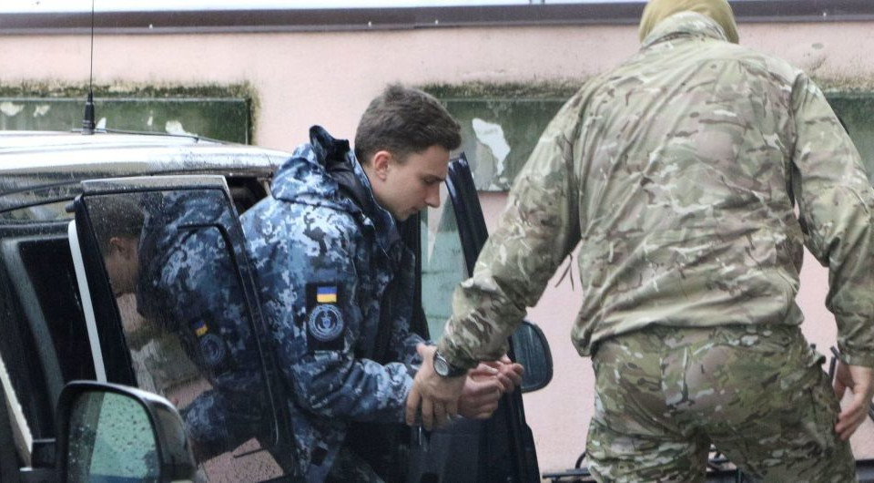 Пленные моряки в РФ: адвокат рассказал о провокациях со стороны России