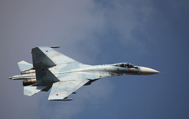 Агрессия РФ: в Крым перебросят около десятка российских истребителей