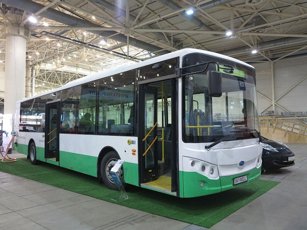 В Киеве состоялся первый рейс электроавтобуса