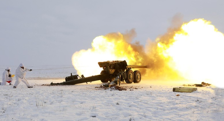 Боевики перебросили под Луганск тяжелое вооружение