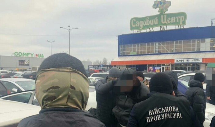 350 тисяч хабара: прокуратура затримала одного з керівників АТ «Українська залізниця»