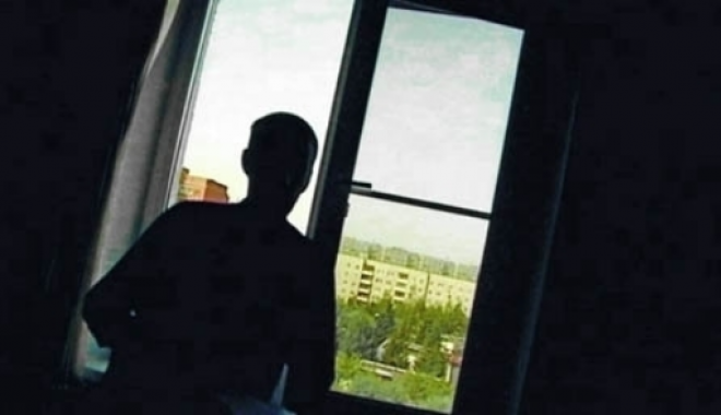 Мужчина под Харьковом выбросился из окна больницы: есть подробности