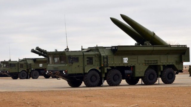 Російські ракетні комплекси «Іскандер» зафіксували у Криму