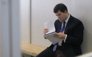 Дело Насирова: экс-глава ГФС требует от врача 1 млн компенсации за показания в суде