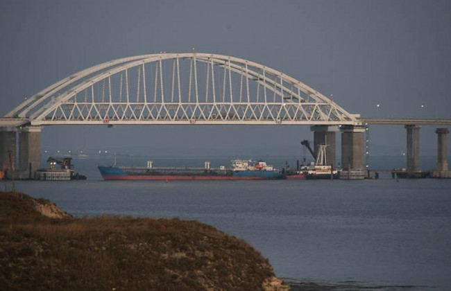 ВМС Украины еще раз попытаются пройти через Керченский пролив, — Турчинов