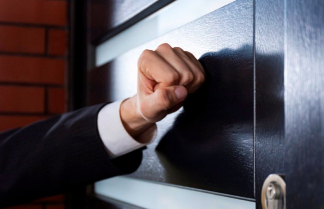 Ходят по квартирам: киевлян предупредили о новом виде мошенничества