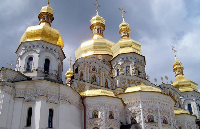 Православные храмы в Украине в период праздников будет охранять полиция