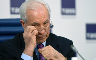 Суд ЕС аннулировал санкции против Азарова: в ГПУ прокомментировали