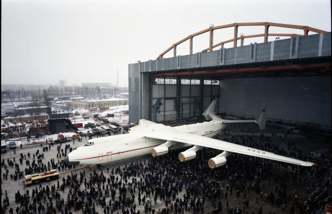 Самый большой в мире самолет «Мрия» отмечает свое тридцатилетие