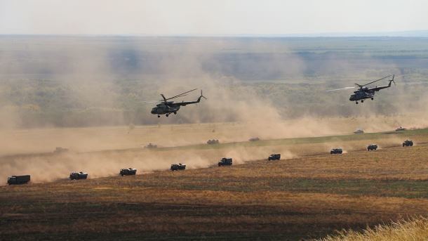 Разведка сообщила о полной боевой готовности российских войск к нападению на Украину